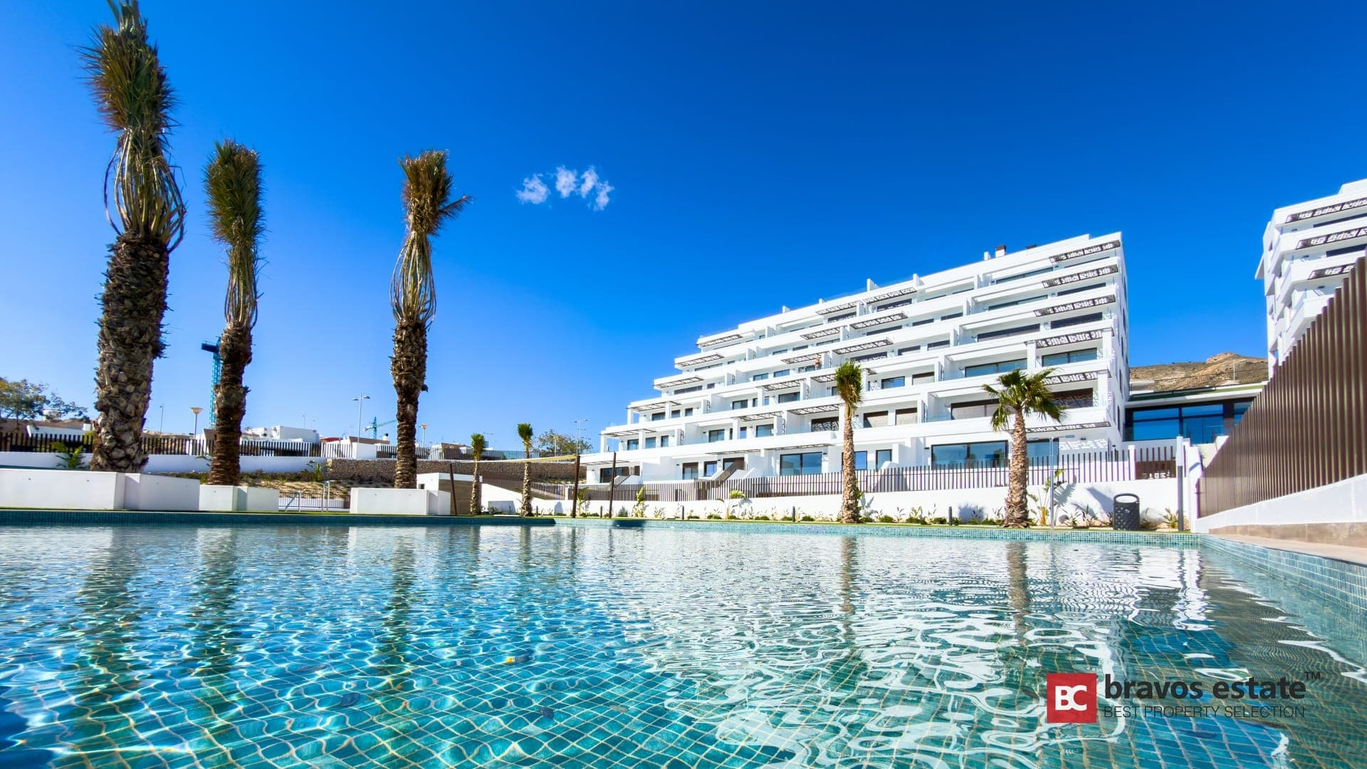 Современные апартаменты, 2 спальни в Финестрате - 2