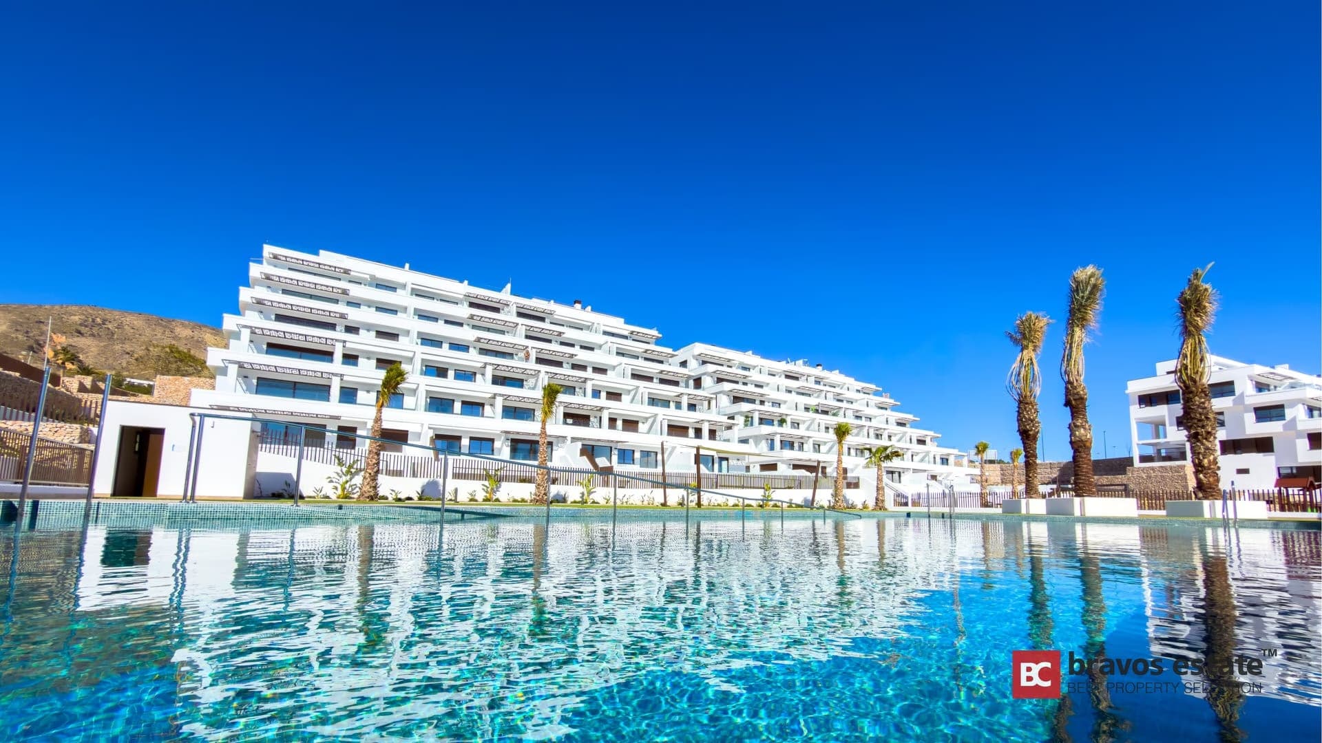 Modern 2-Bedroom Apartment in Finestrat 1