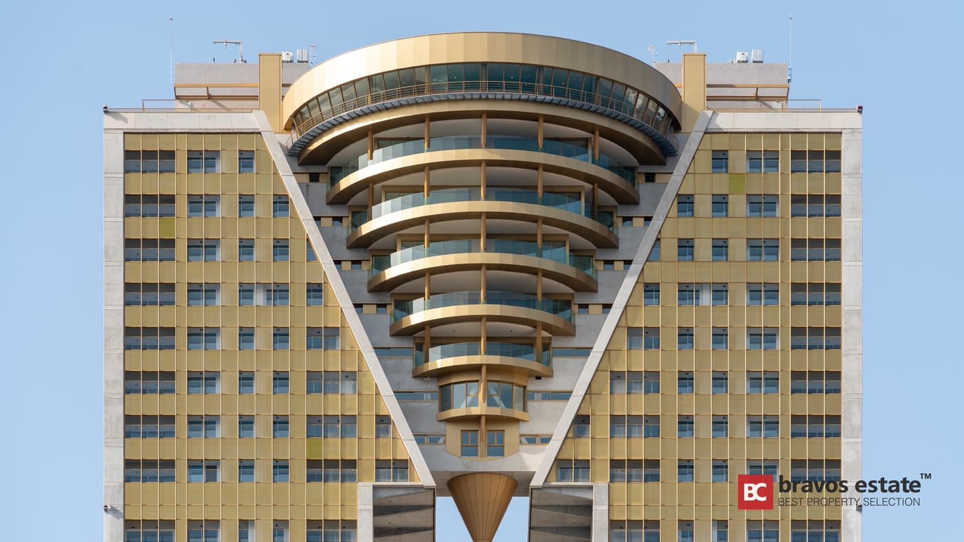 NUEVOS APARTAMENTOS EN LA PLAYA EN EL EDIFICIO MÁS ALTO DE ESPAÑA