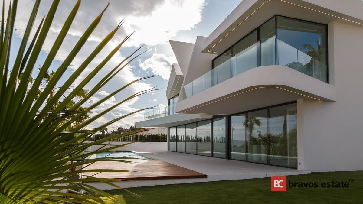 Luxury 4-Bedroom Villa in Moraira - 5