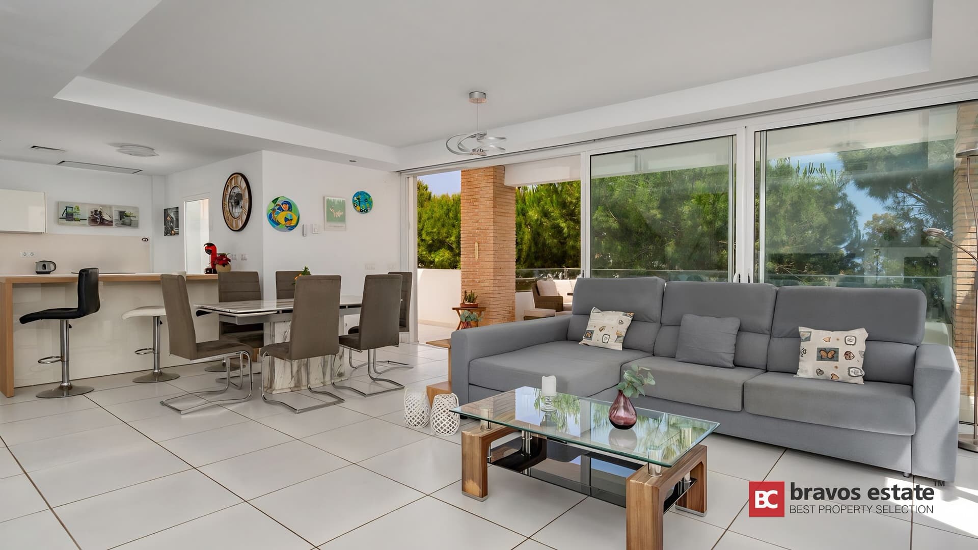 Spacious 4-Bedroom Villa in Marbella - 4