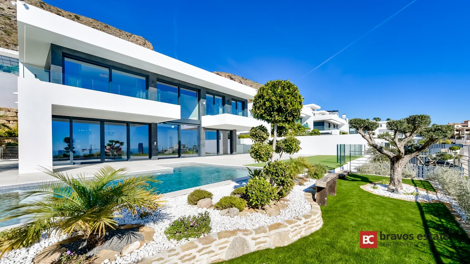 Luxury 7-Bedroom Villa in Finestrat - 2