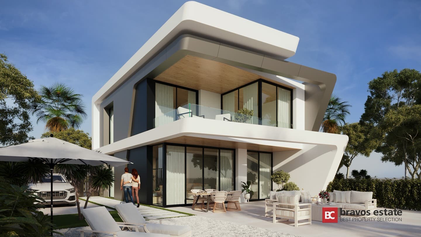 Spacious 4-Bedroom Villa in Bonalba 1