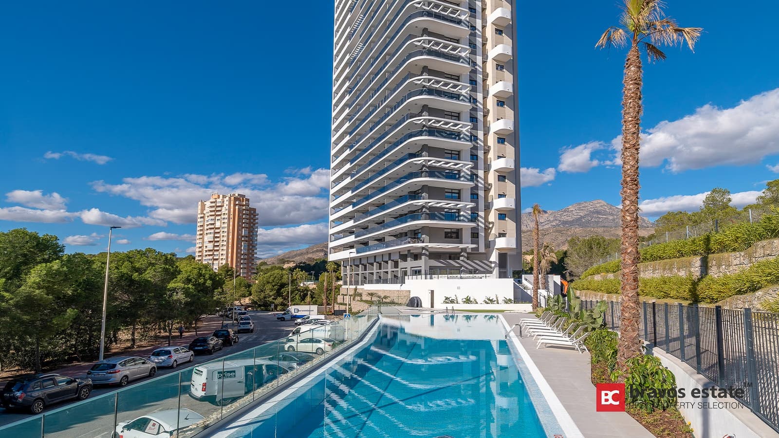 Ruim appartement met 3 slaapkamers in Benidorm 1