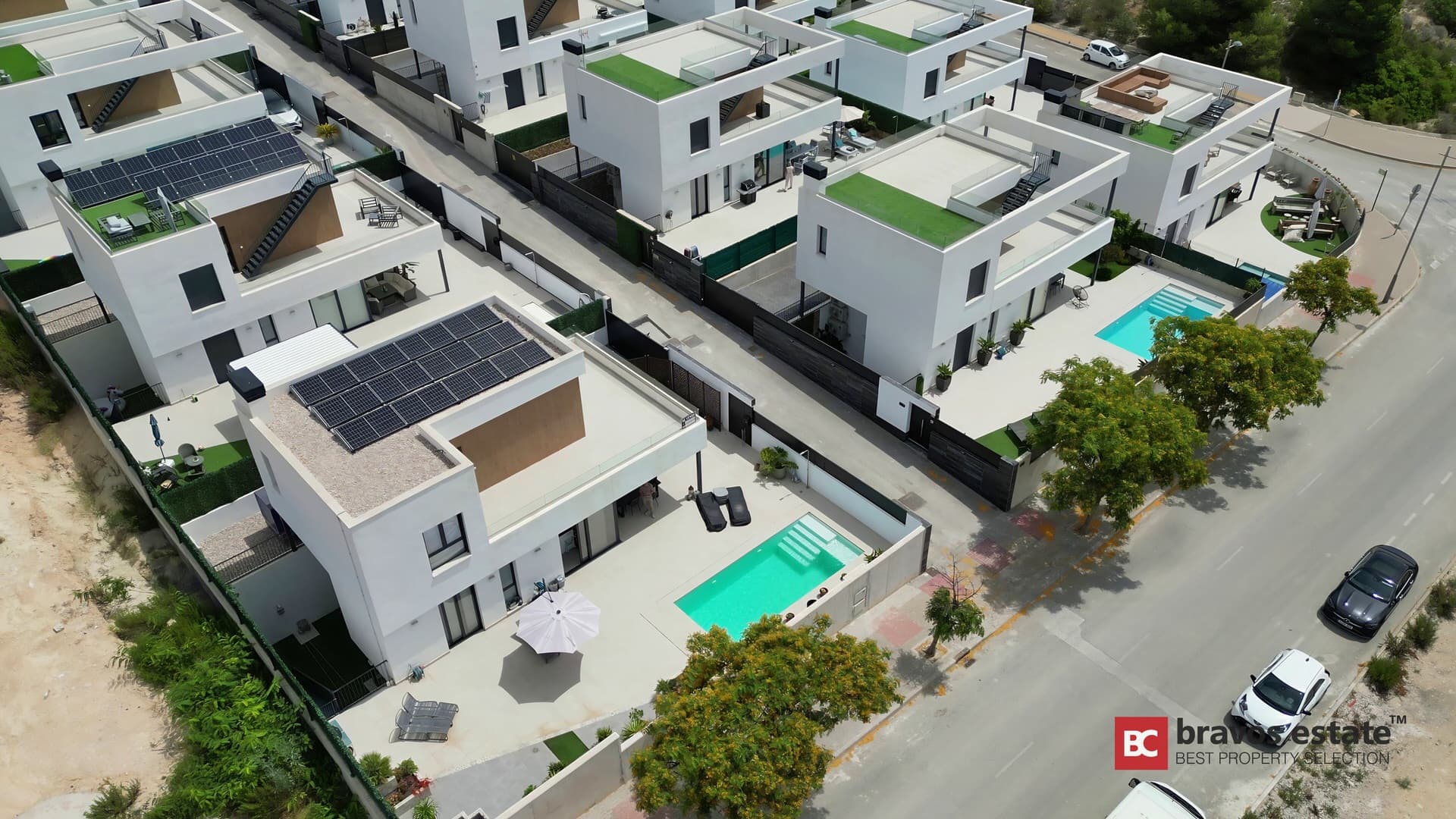 Spacious 4-Bedroom Villa in Finestrat - 3