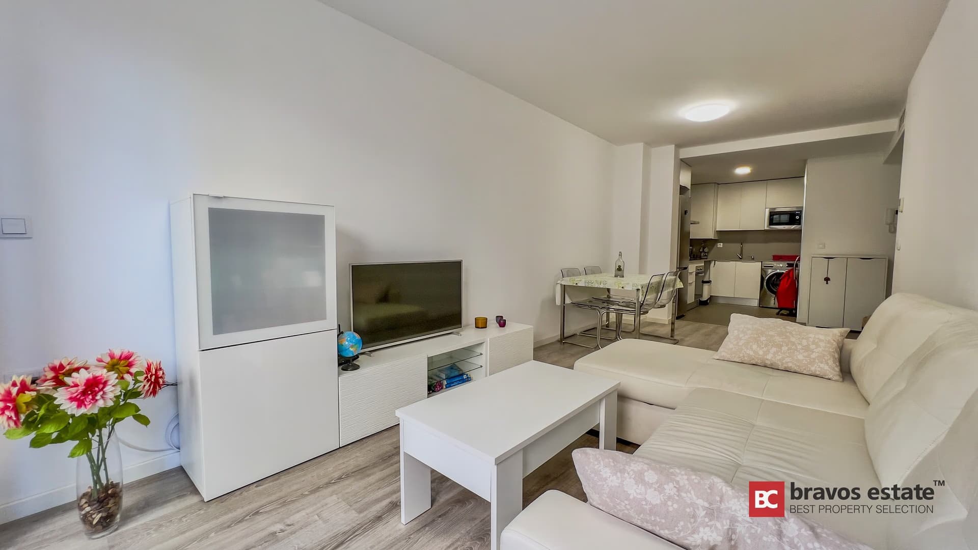 Beachside 1-Bedroom Apartment in El Campello - 4