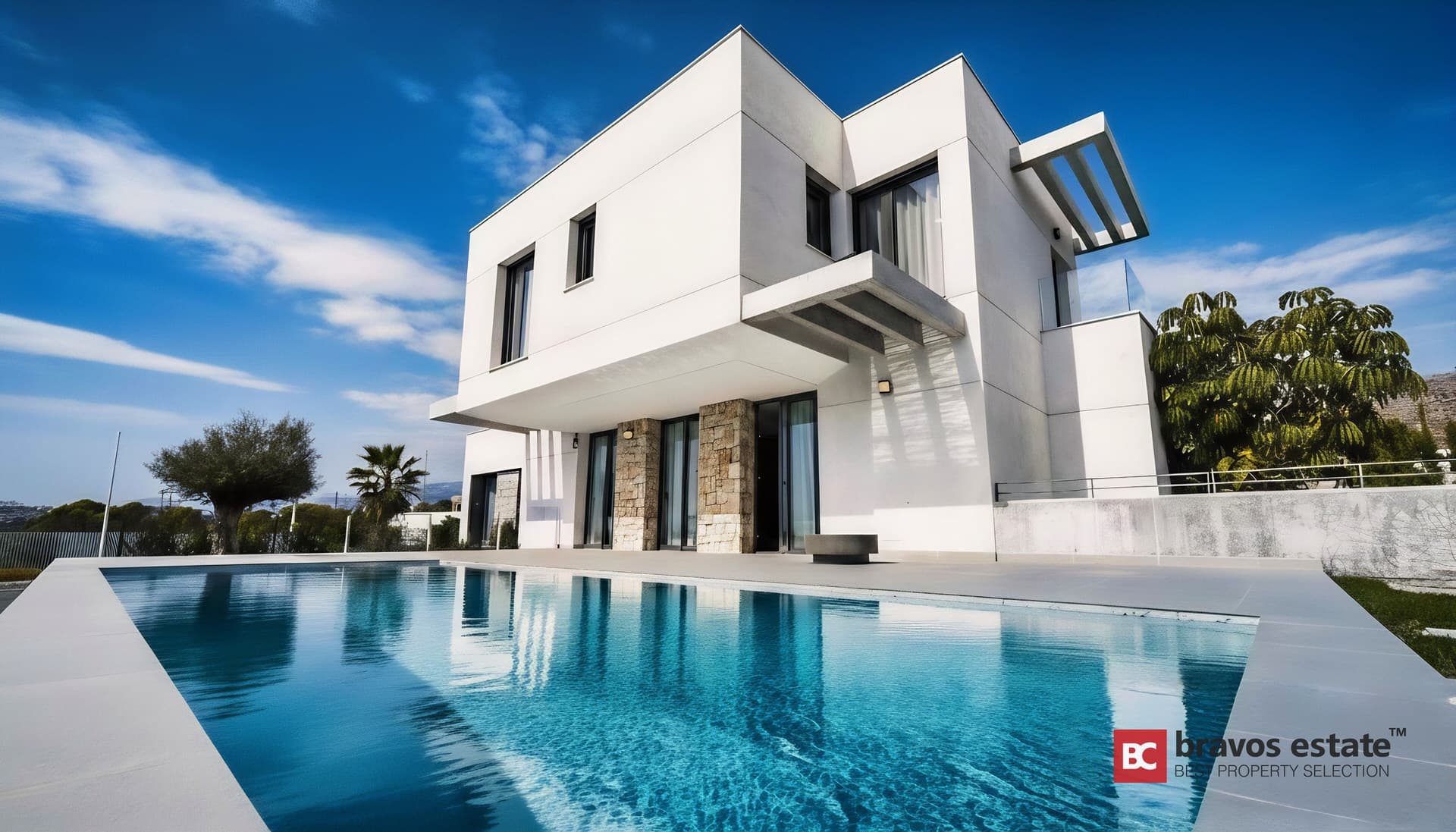 Spacious 4-Bedroom Villa in Finestrat 1