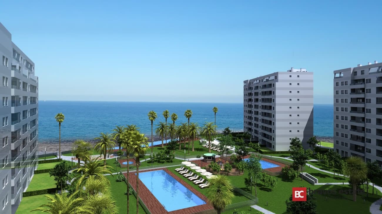 Apartamento Frente al Mar de 2 Dormitorios en Punta Prima - 4