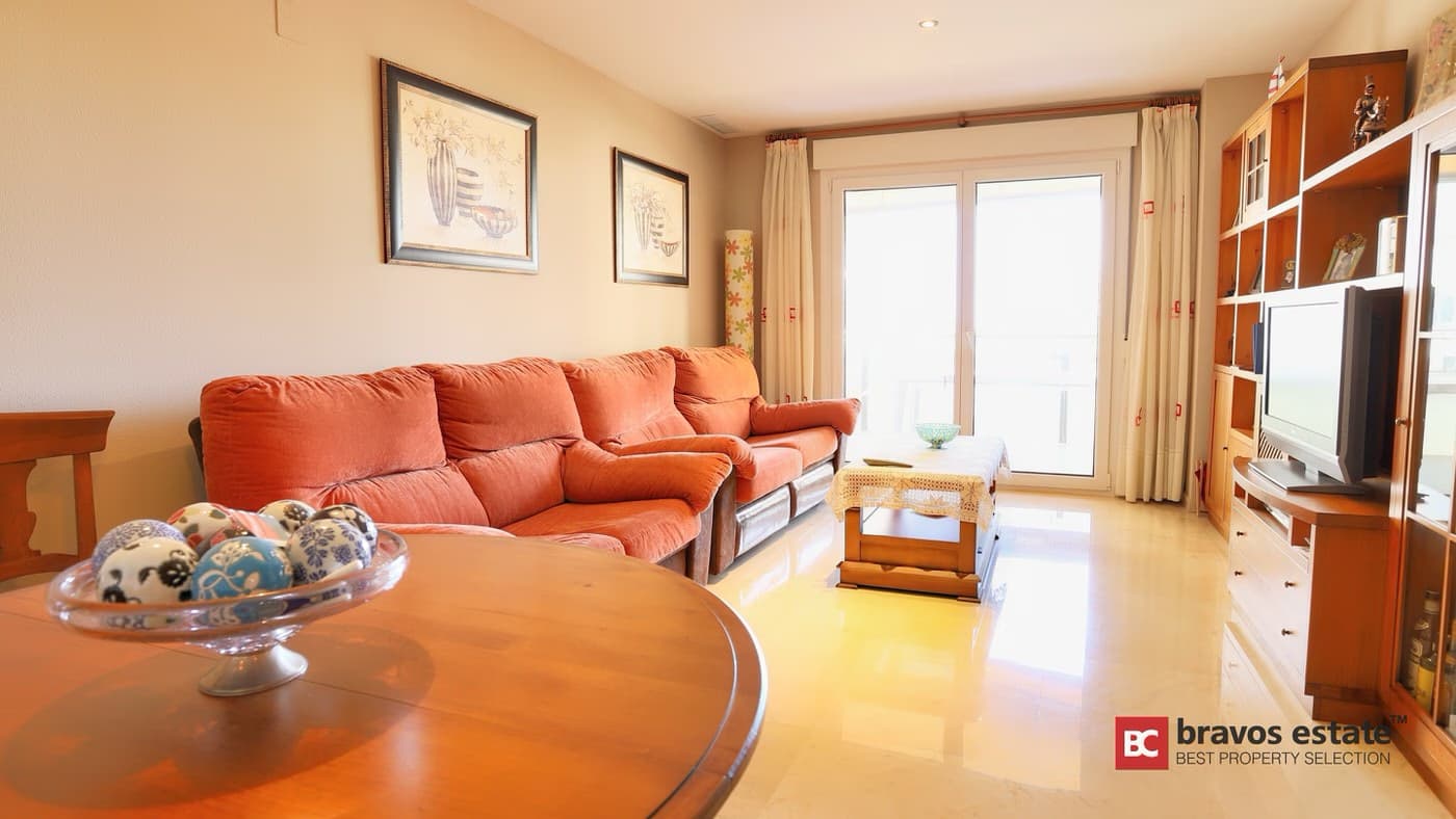 Beachside 3-Bedroom Apartment in El Campello - 3