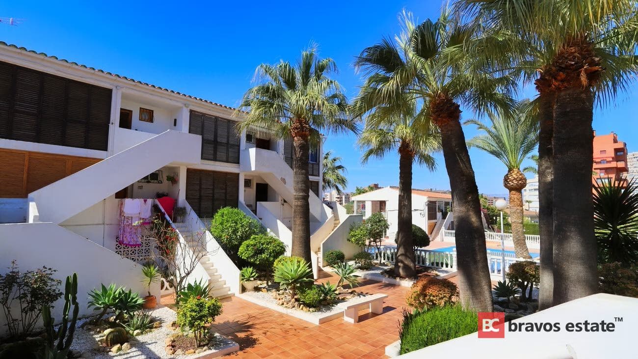 Apartamento Cerca del Mar de 3 Dormitorios en Playa de San Juan - 1