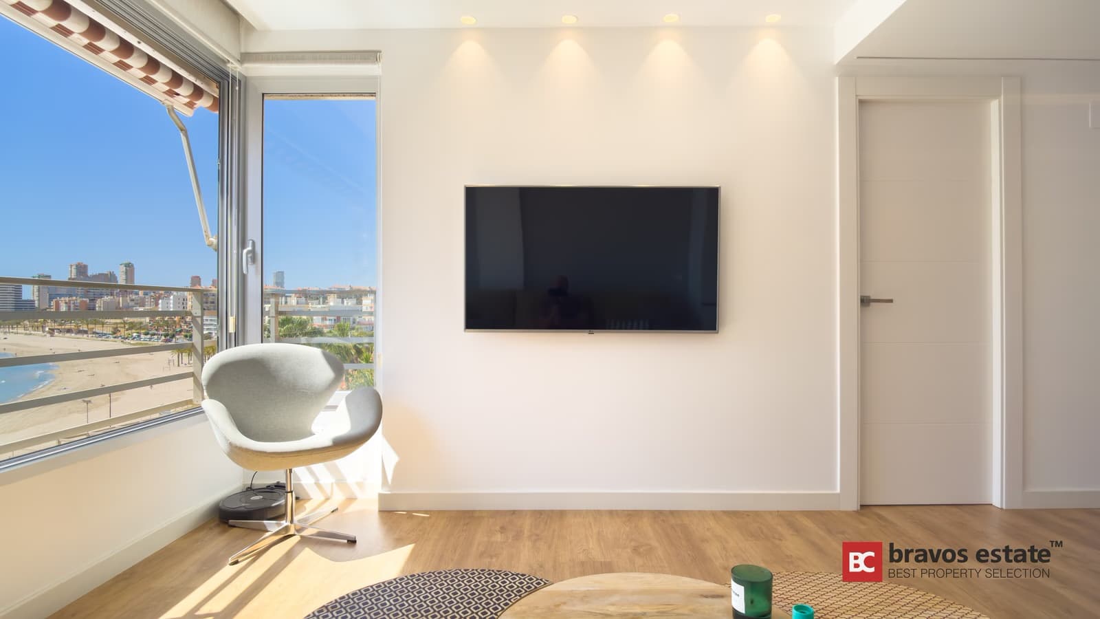 Seafront 2-Bedroom Apartment in El Campello - 5