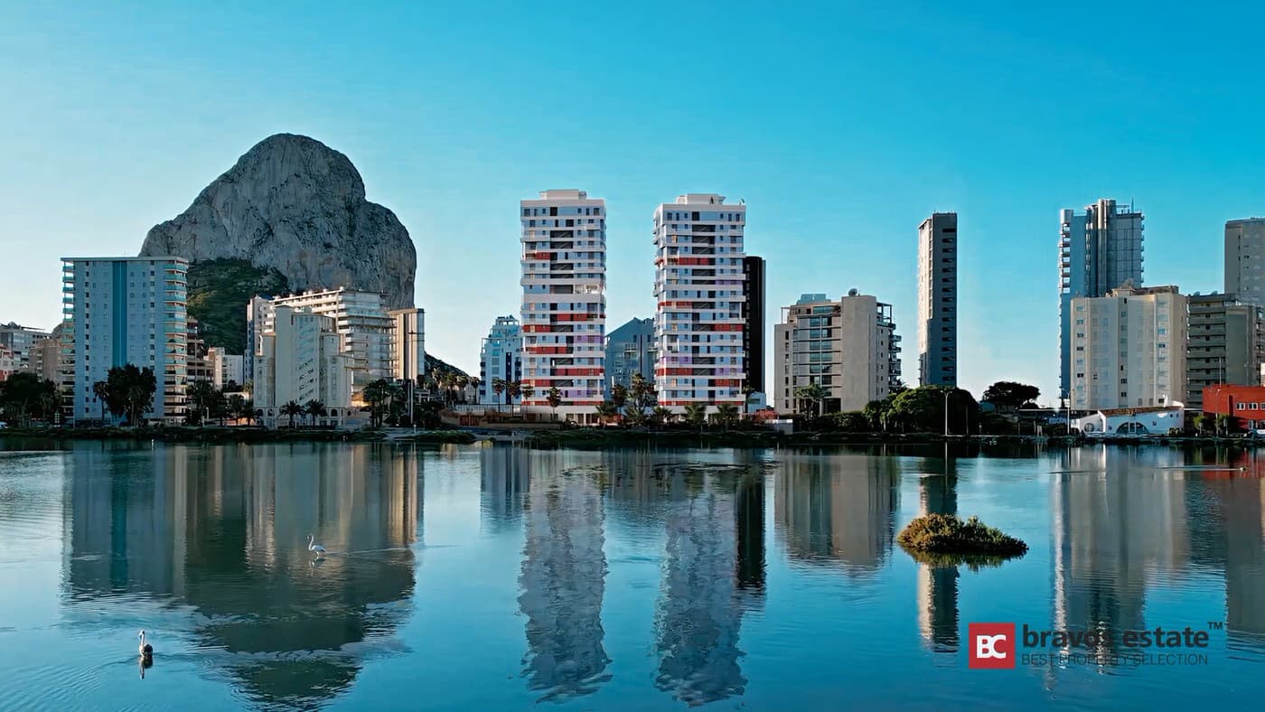 Apartamento Frente al Mar de 2 Dormitorios en Calpe - 2