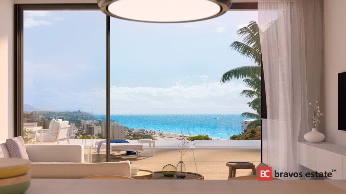 Beachside 2-Bedroom Apartment in Villajoyosa - 2