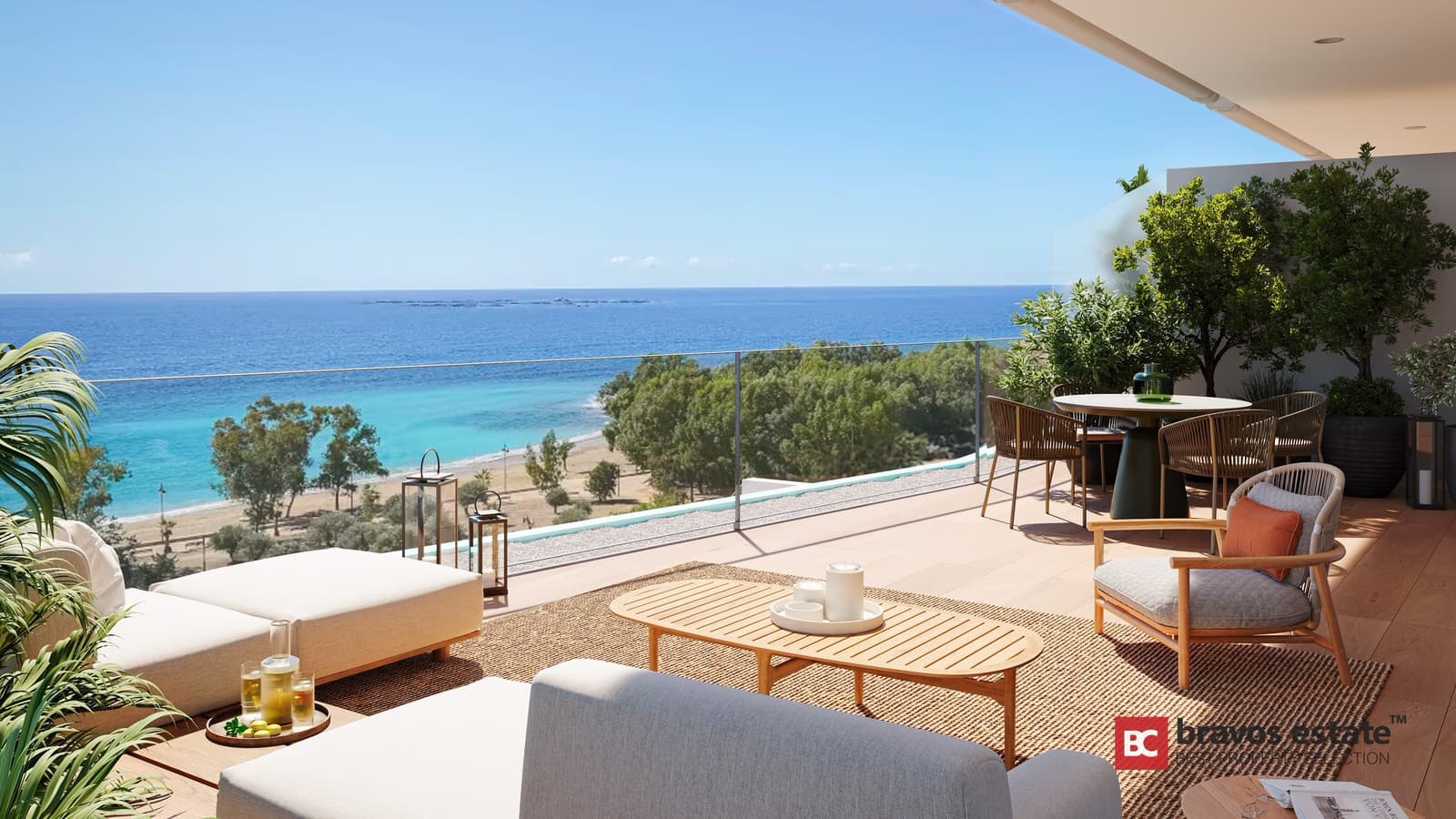 Seafront 3-Bedroom Apartment in Villajoyosa 1