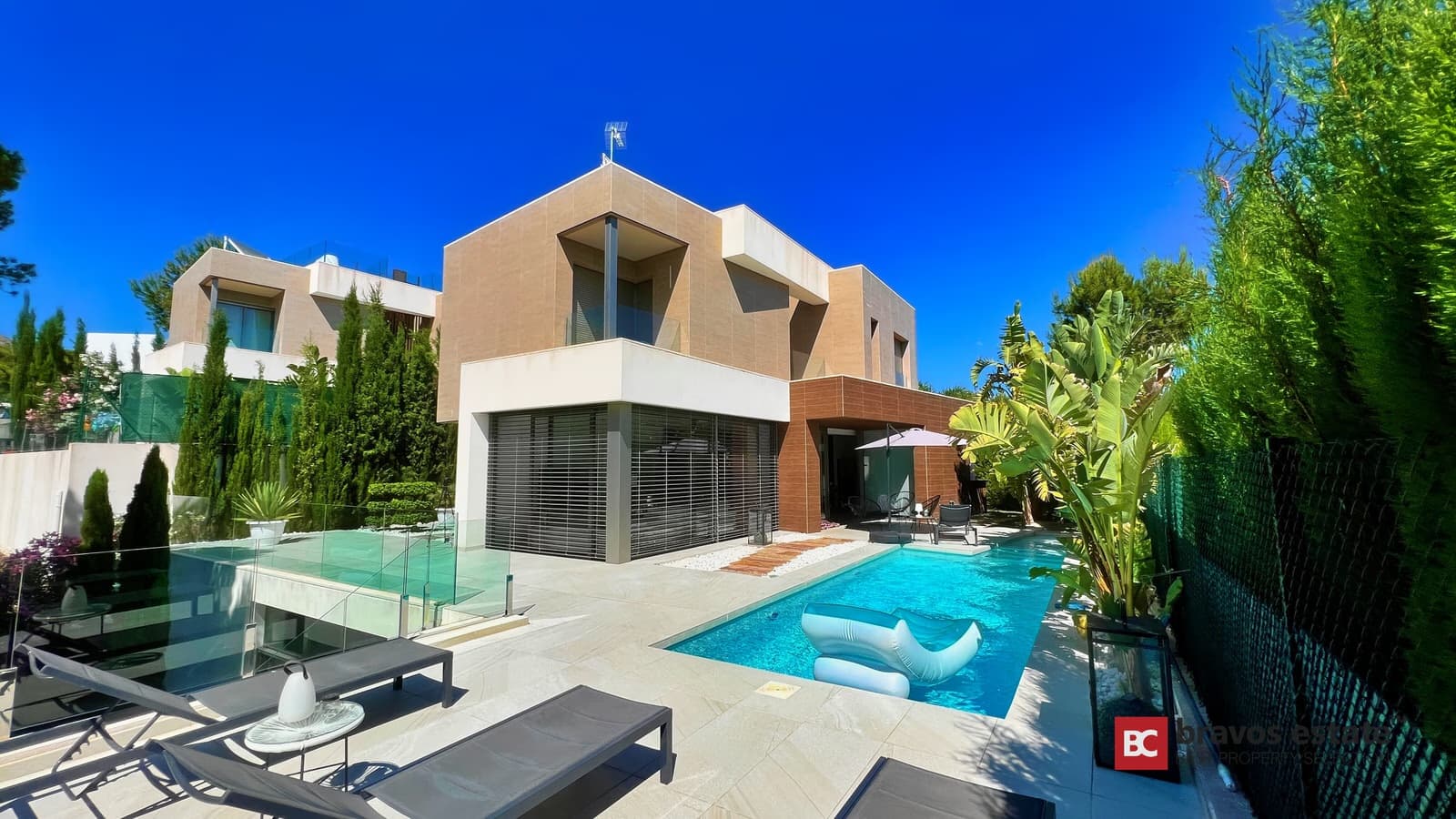 Villa Con Estilo de 4 Dormitorios en Finestrat - 2