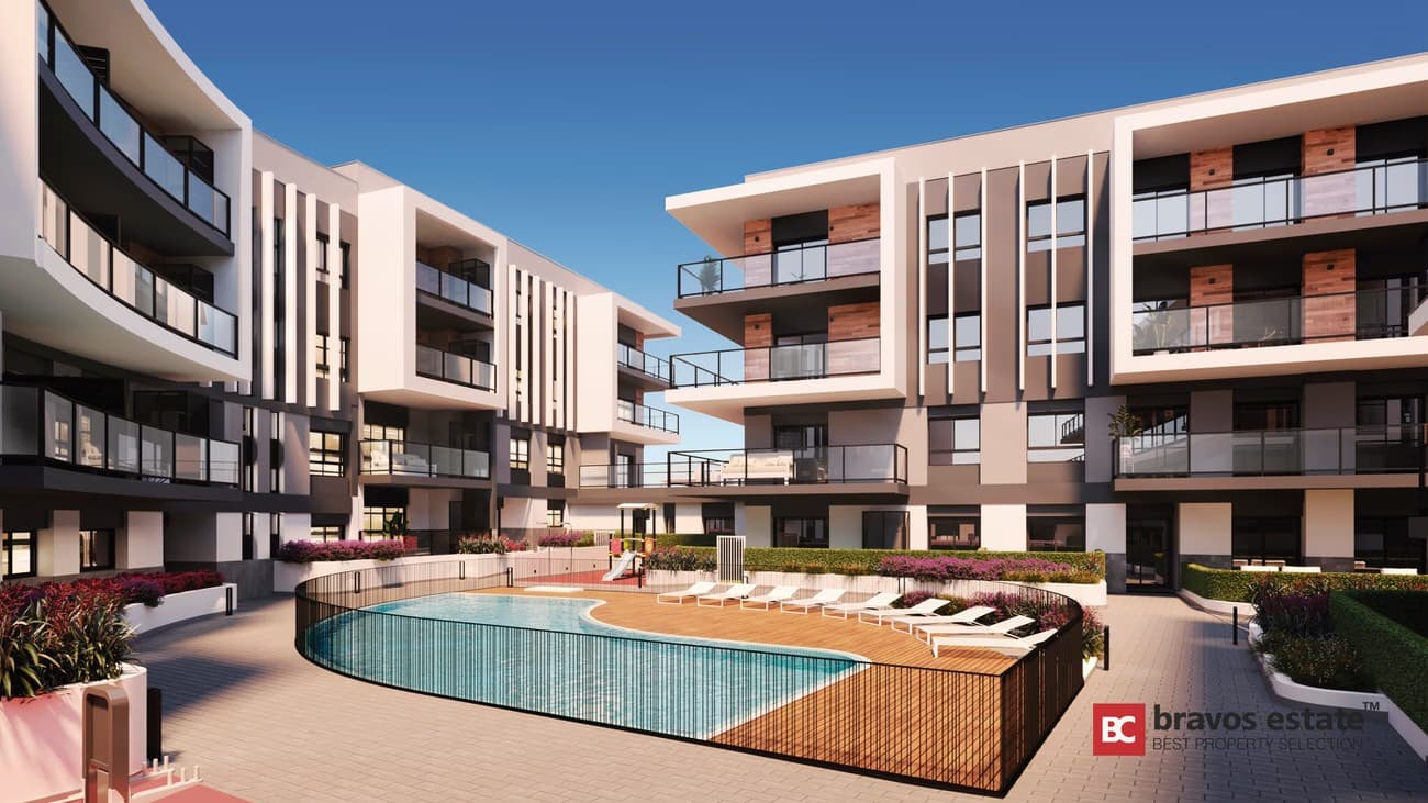 Beachside 3-Bedroom Apartment in Javea - 5