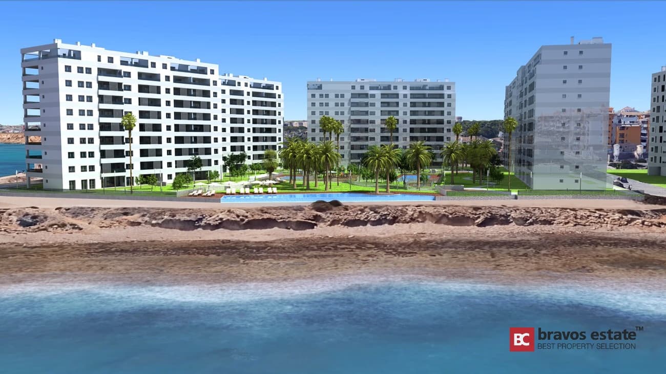 Apartamento Frente al Mar de 2 Dormitorios en Punta Prima - 2