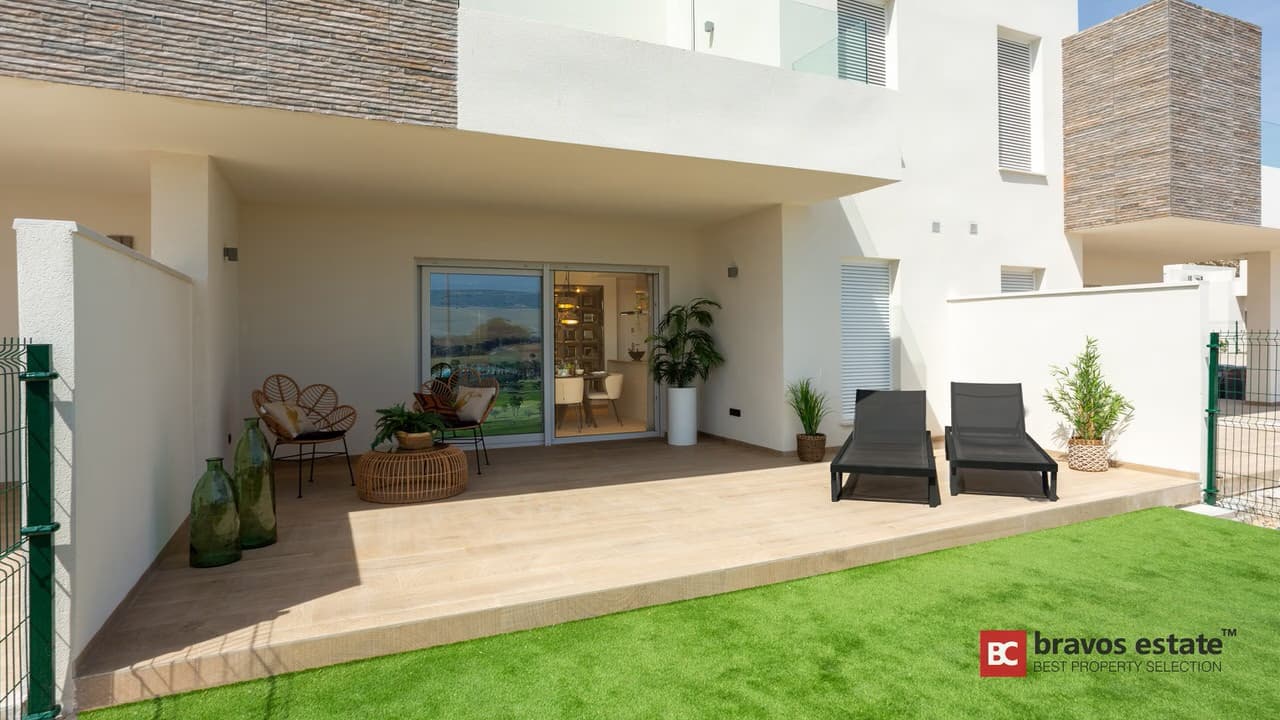 Nieuwbouw appartement met 2 slaapkamers in Algorfa - La Finca Golf & Resort - 2