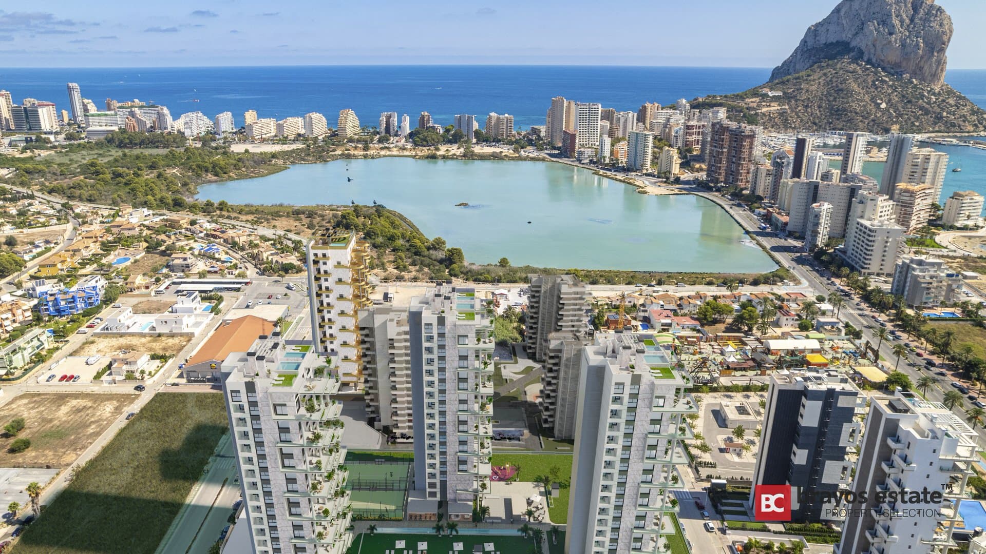 Beachside 2-Bedroom Apartment in Calpe - 2