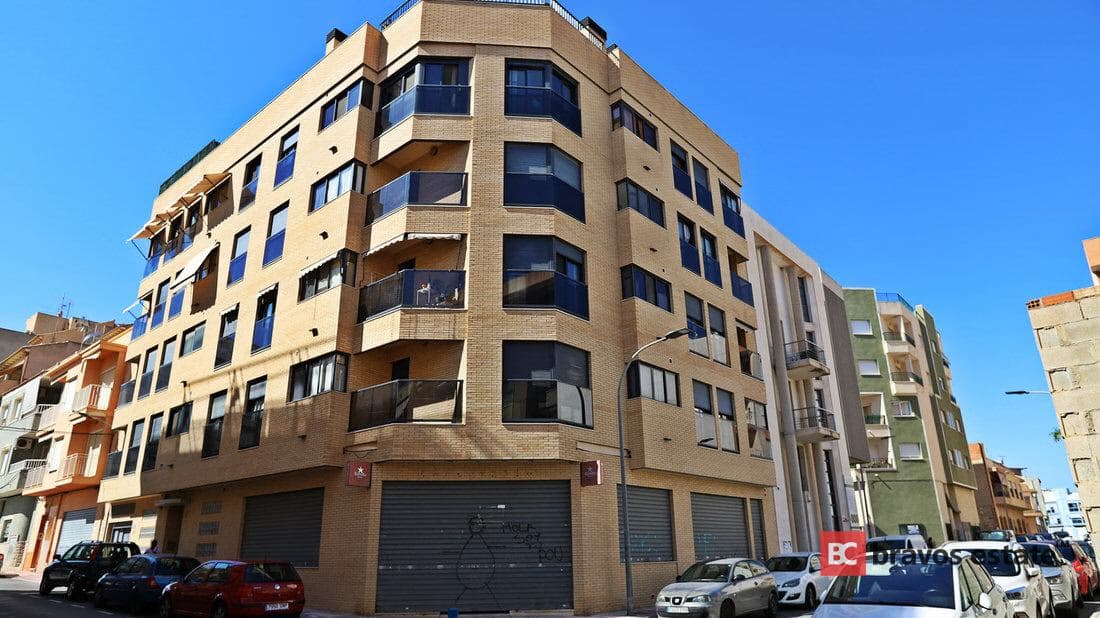 Просторные апартаменты, 3 спальни в Эль Кампельо - 1