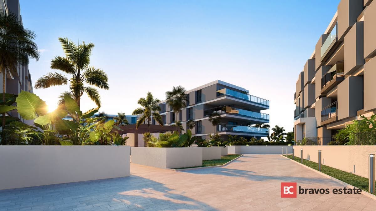 Apartamento de Obra Nueva de 3 Dormitorios en Playa de San Juan - 2