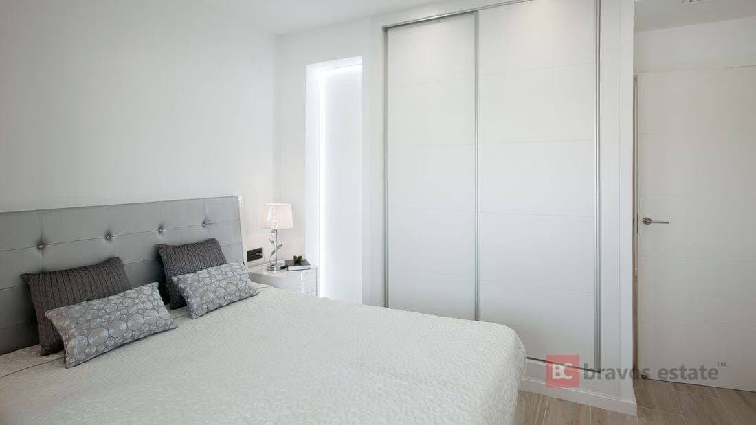 New Build 3-Bedroom Villa in Campoamor - 1