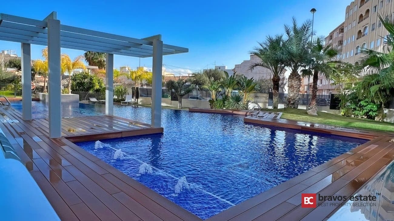 Apartamento Frente al Mar de 3 Dormitorios en El Campello - 3