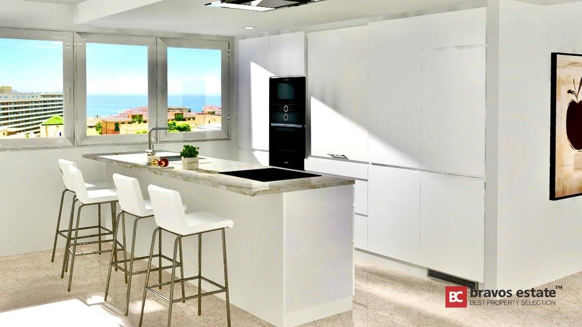 Beachside 3-Bedroom Apartment in Calpe - 3