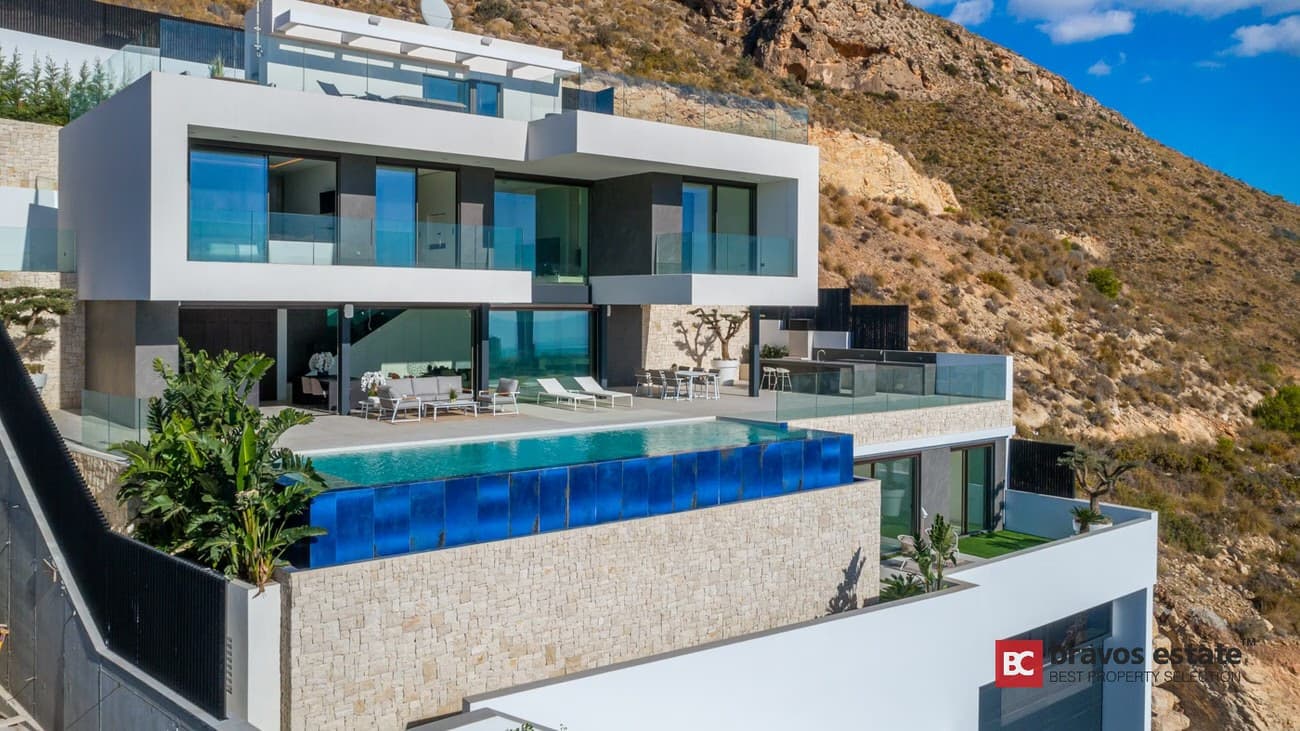 Luxe villa met 5 slaapkamers in Finestrat - 2