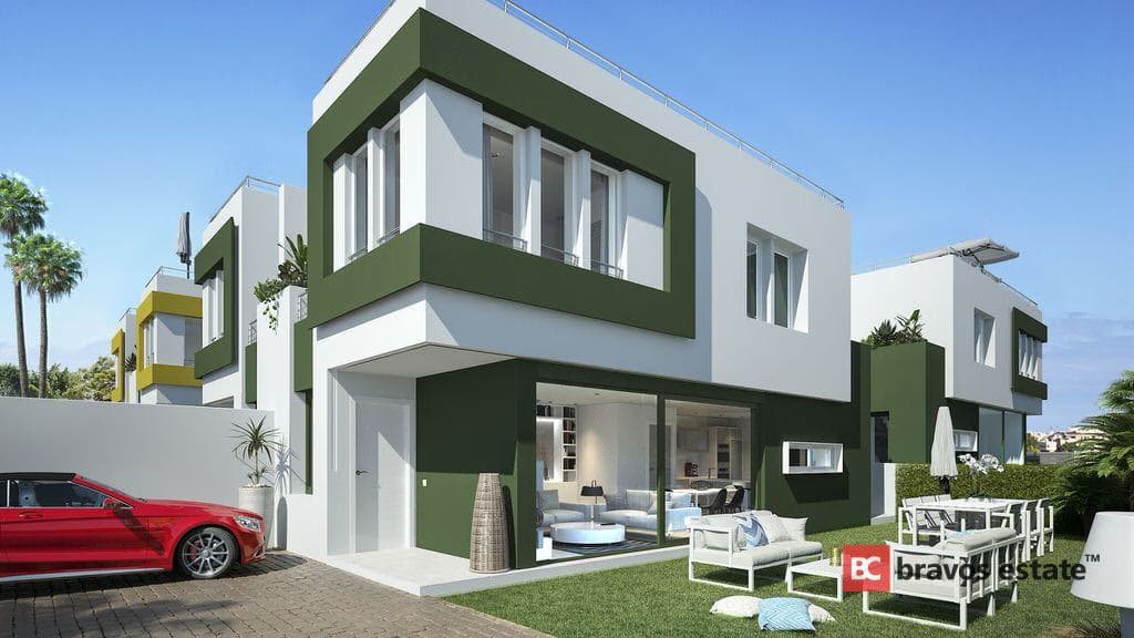 Bungalow Espacioso de 3 Dormitorios en Denia - 2