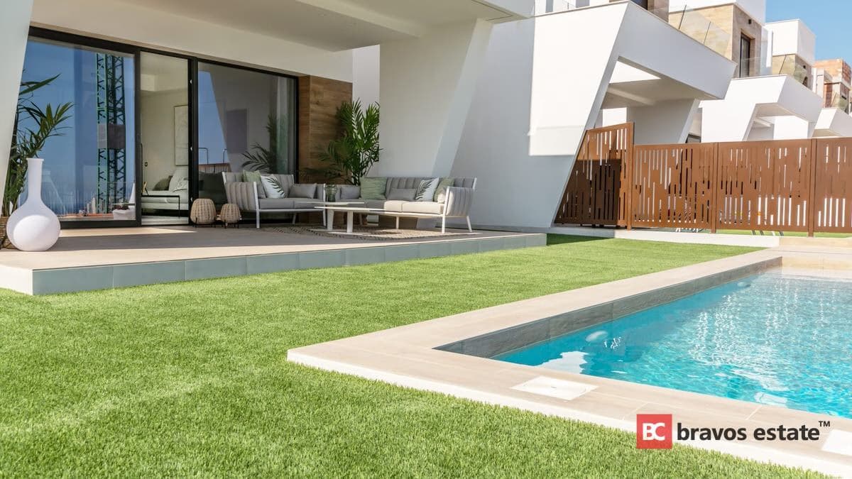 Villa de Obra Nueva de 4 Dormitorios en Finestrat - 3