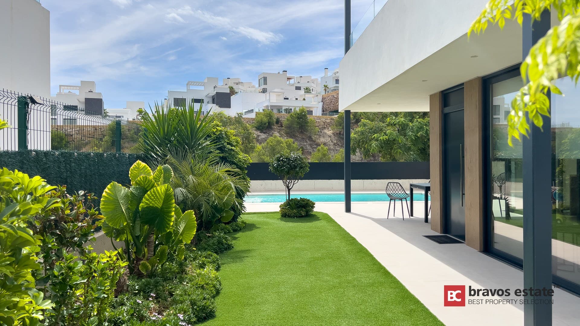 Spacious 3-Bedroom Villa in Finestrat - 4