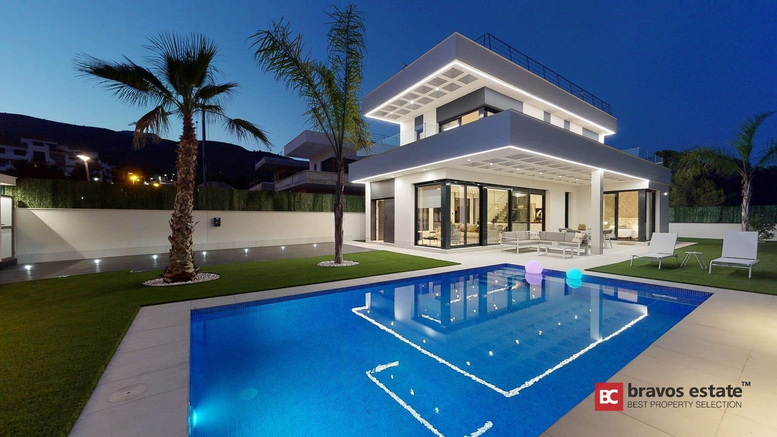 Spacious 3-Bedroom Villa in Finestrat 1