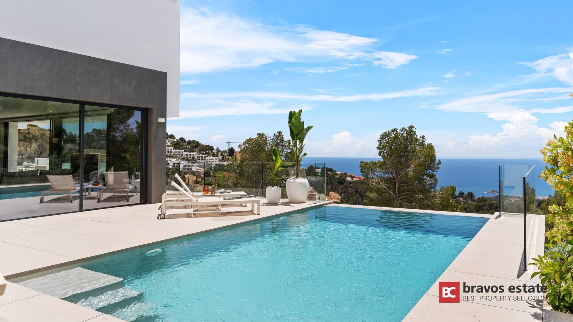 Luksusowa willa z 4 sypialniami w Altea 1