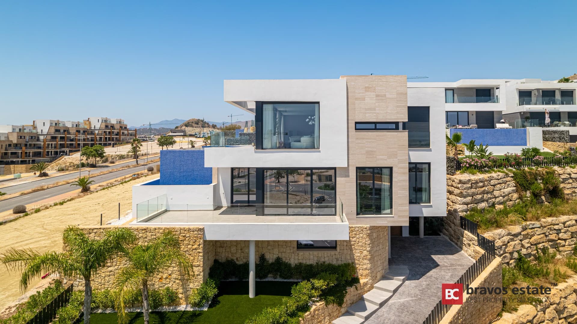 Luxe villa met 4 slaapkamers in Finestrat 1