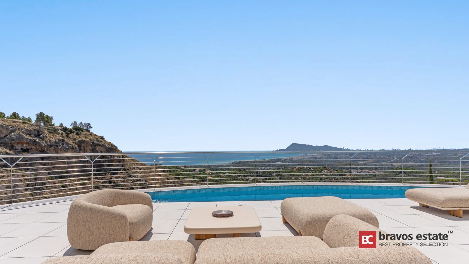 Luxury 4-Bedroom Villa in Altea 1