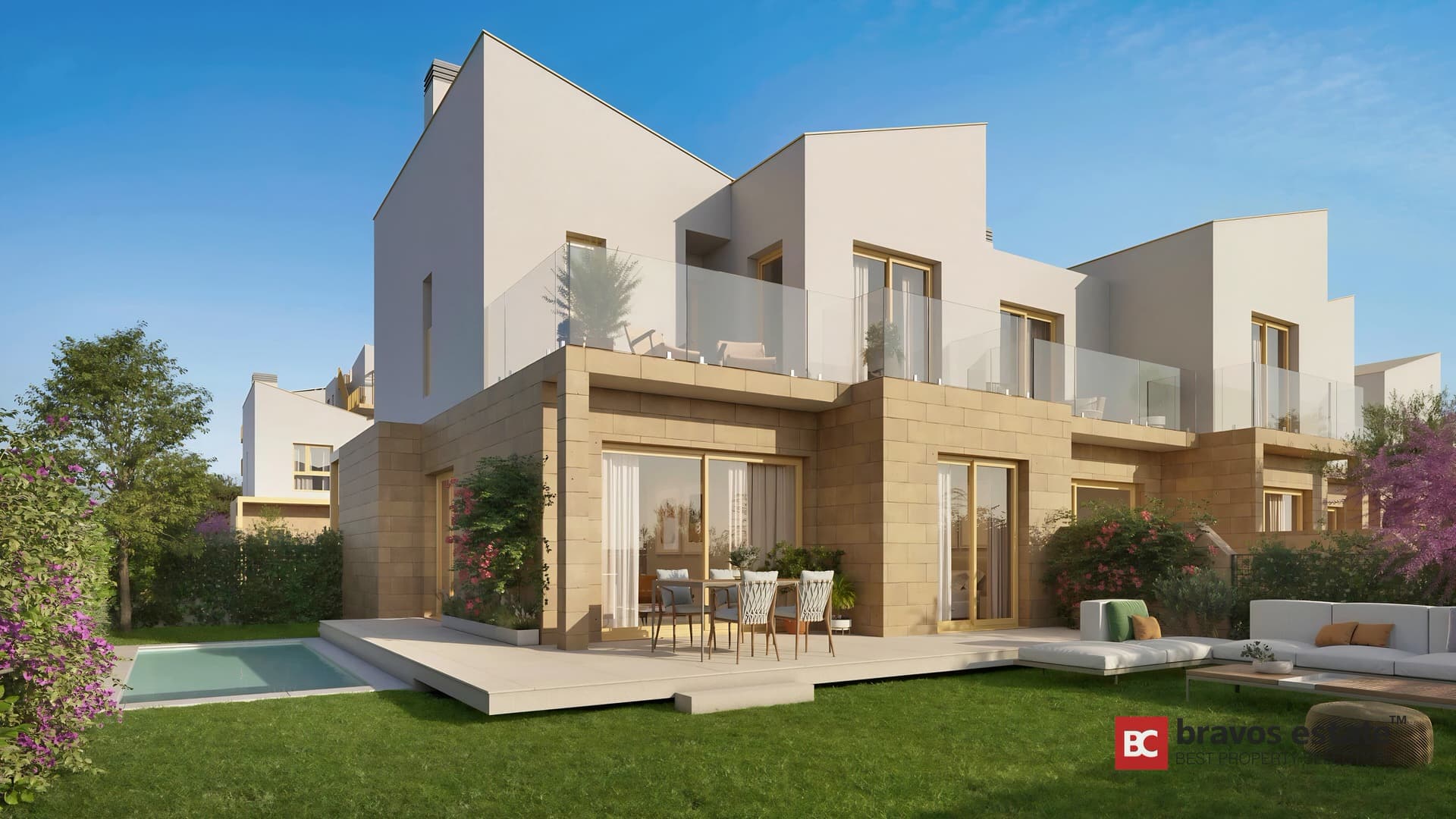 Beachside 3-Bedroom Bungalow in Denia 1