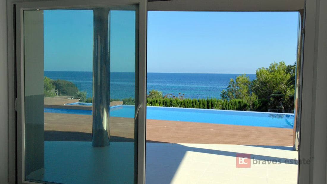 Villa Frente al Mar de 5 Dormitorios en Calpe - 3