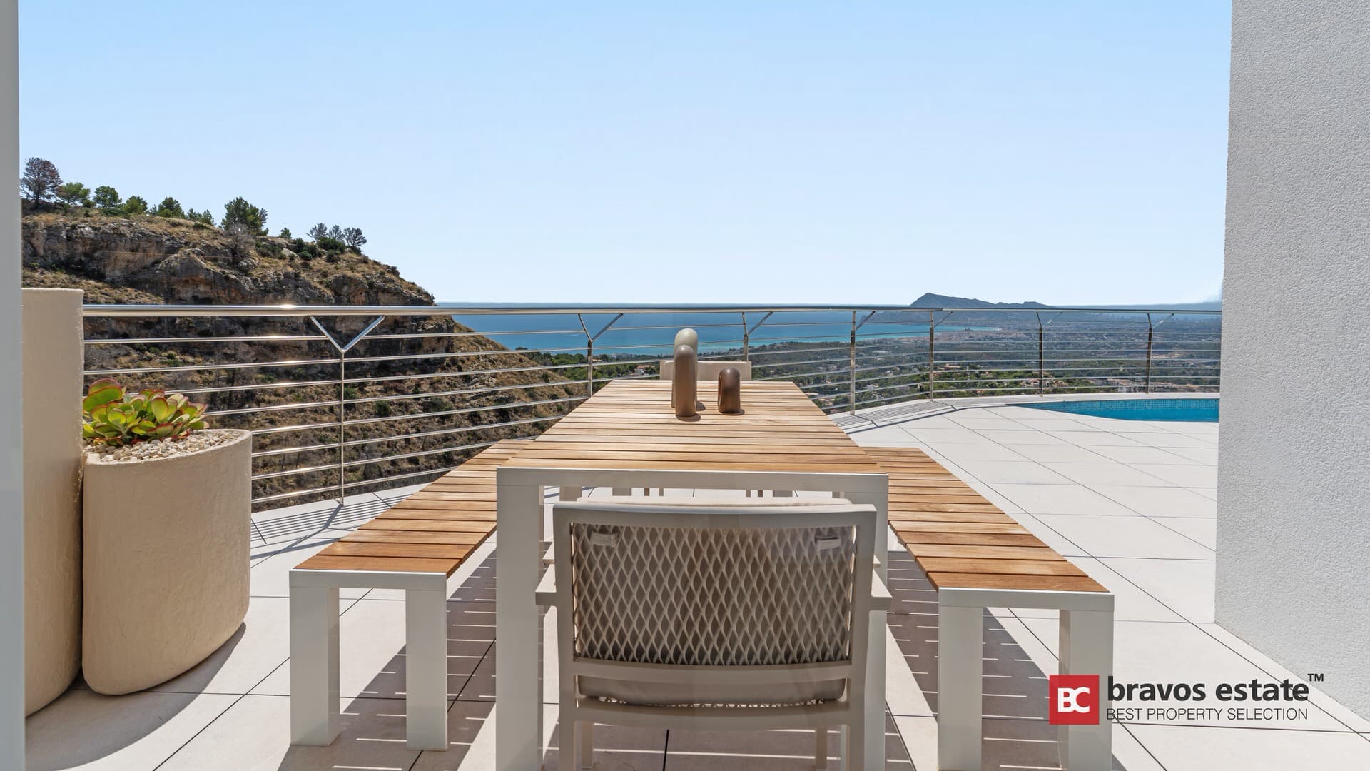 Luxury 4-Bedroom Villa in Altea - 3