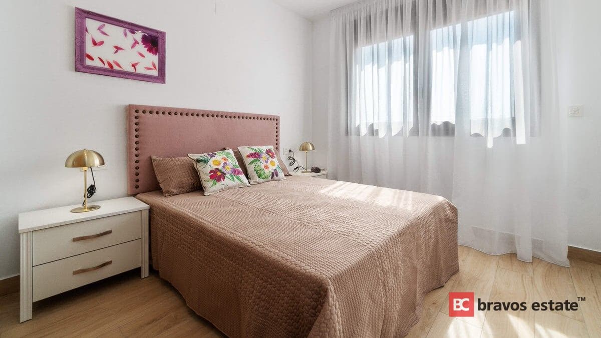 New Build 2-Bedroom Bungalow in Torrevieja - 3