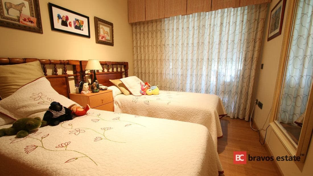 Апартаменты у моря, 4 спальни в Плайя-де-Сан-Хуан - 1