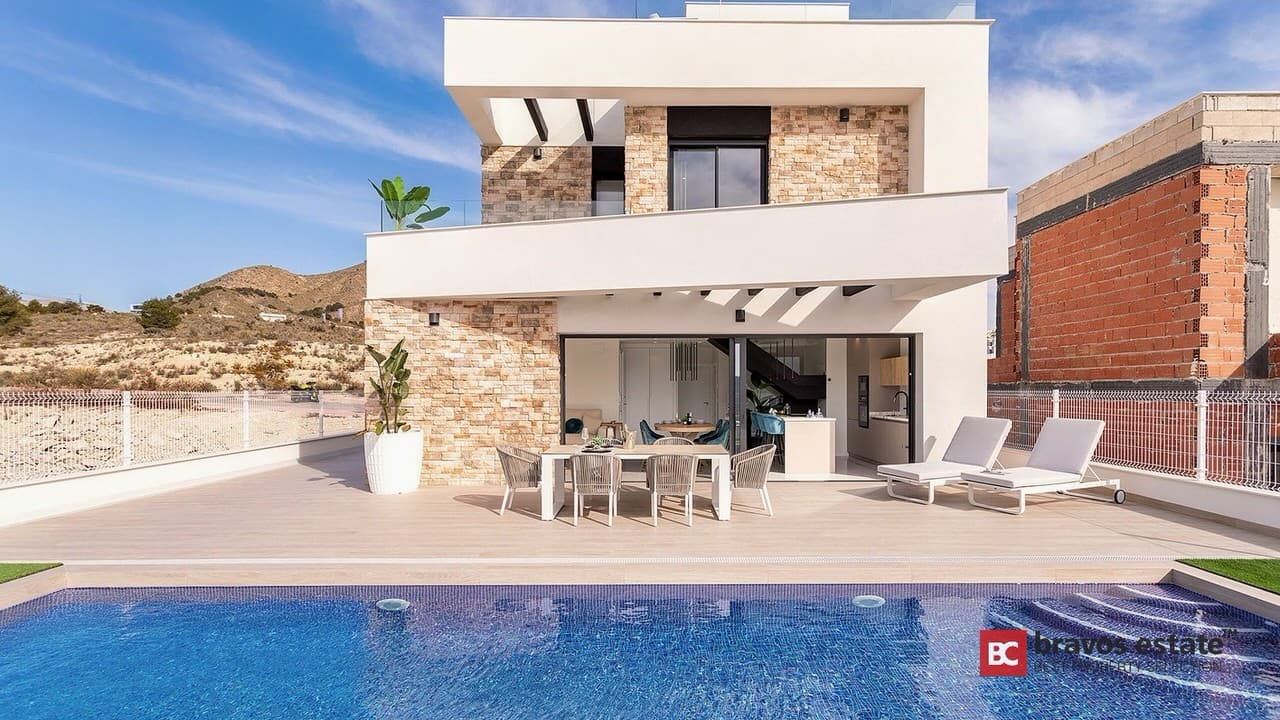 New Build 3-Bedroom Villa in Finestrat - 2