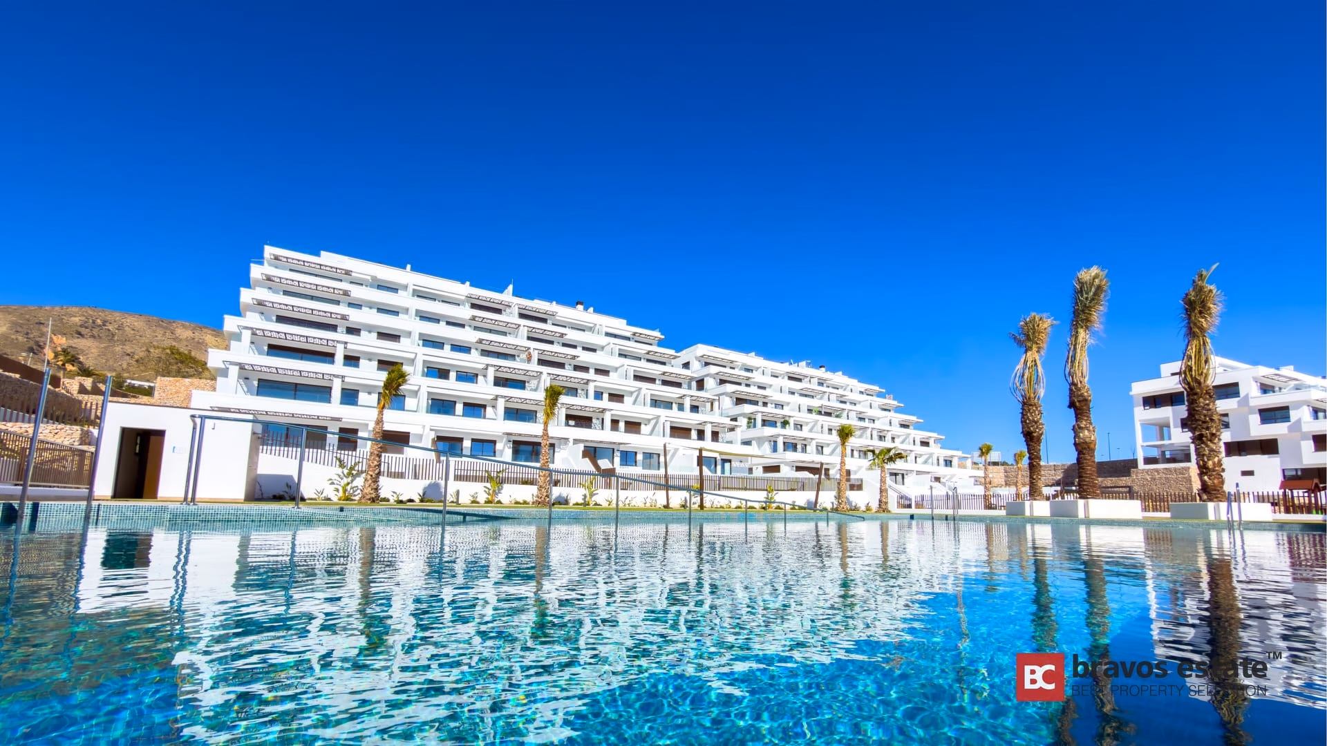 Современные апартаменты, 2 спальни в Финестрате 1