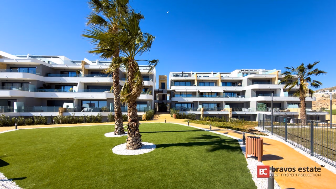 Modern 2-Bedroom Apartment in Finestrat - 2