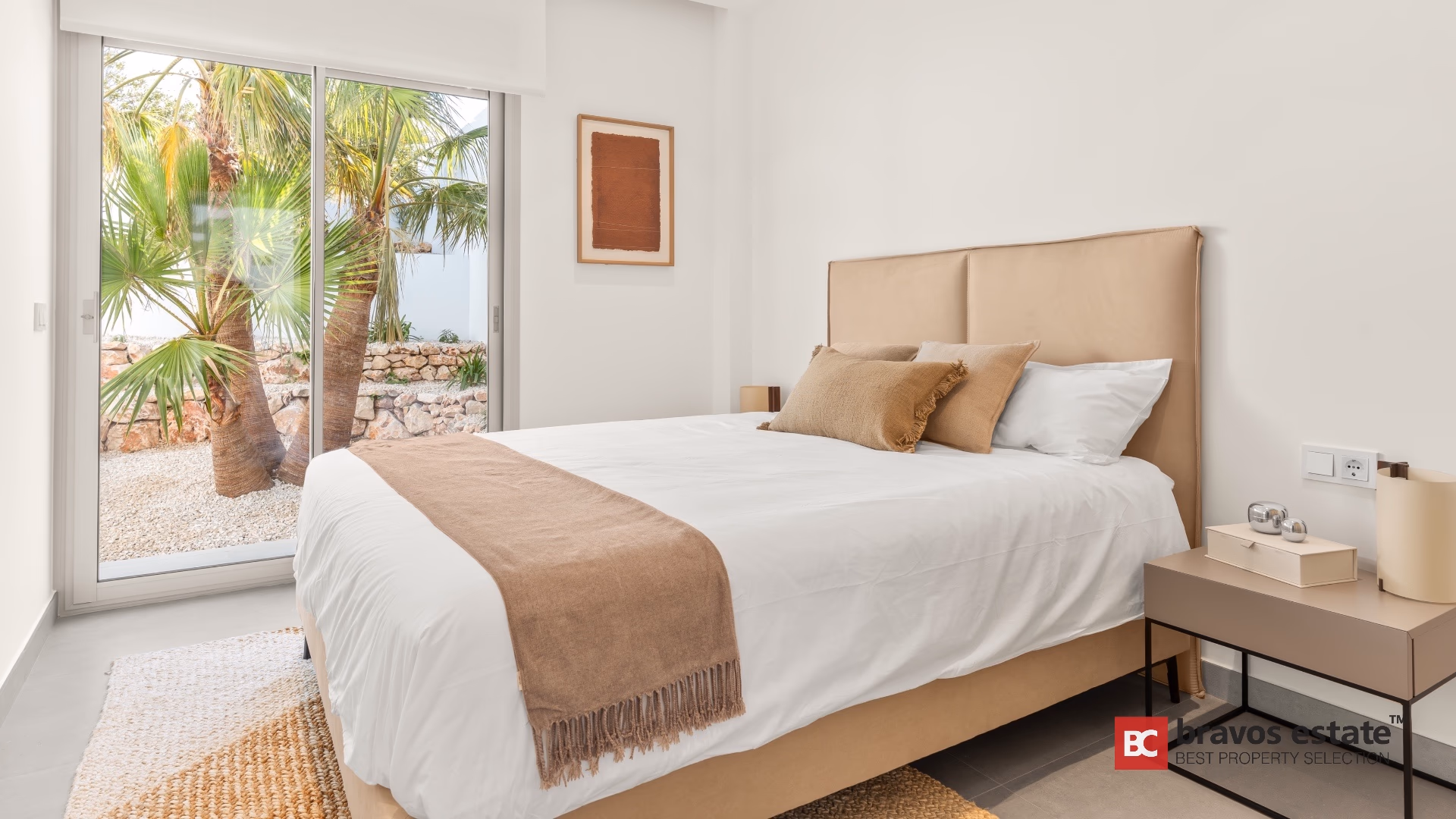 Villa de Obra Nueva de 4 Dormitorios con Vistas al Mar en Cumbre del Sol - 16