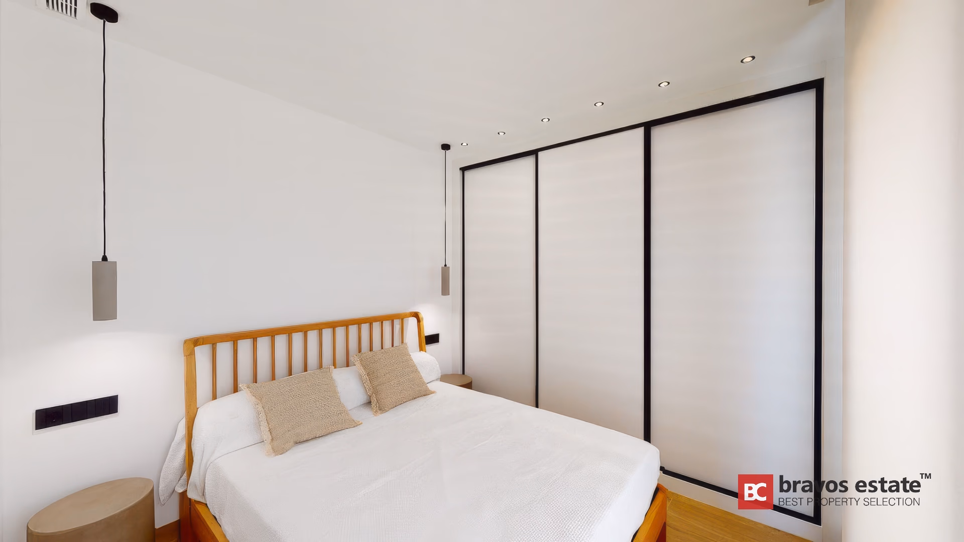 Luxuriöse 5-Schlafzimmer-Villa mit Pool in Finestrat - 16