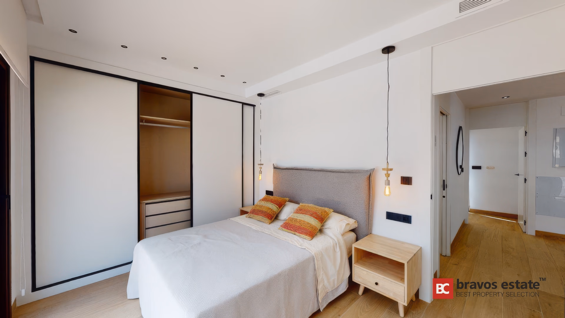 Luxuriöse 5-Schlafzimmer-Villa mit Pool in Finestrat - 10