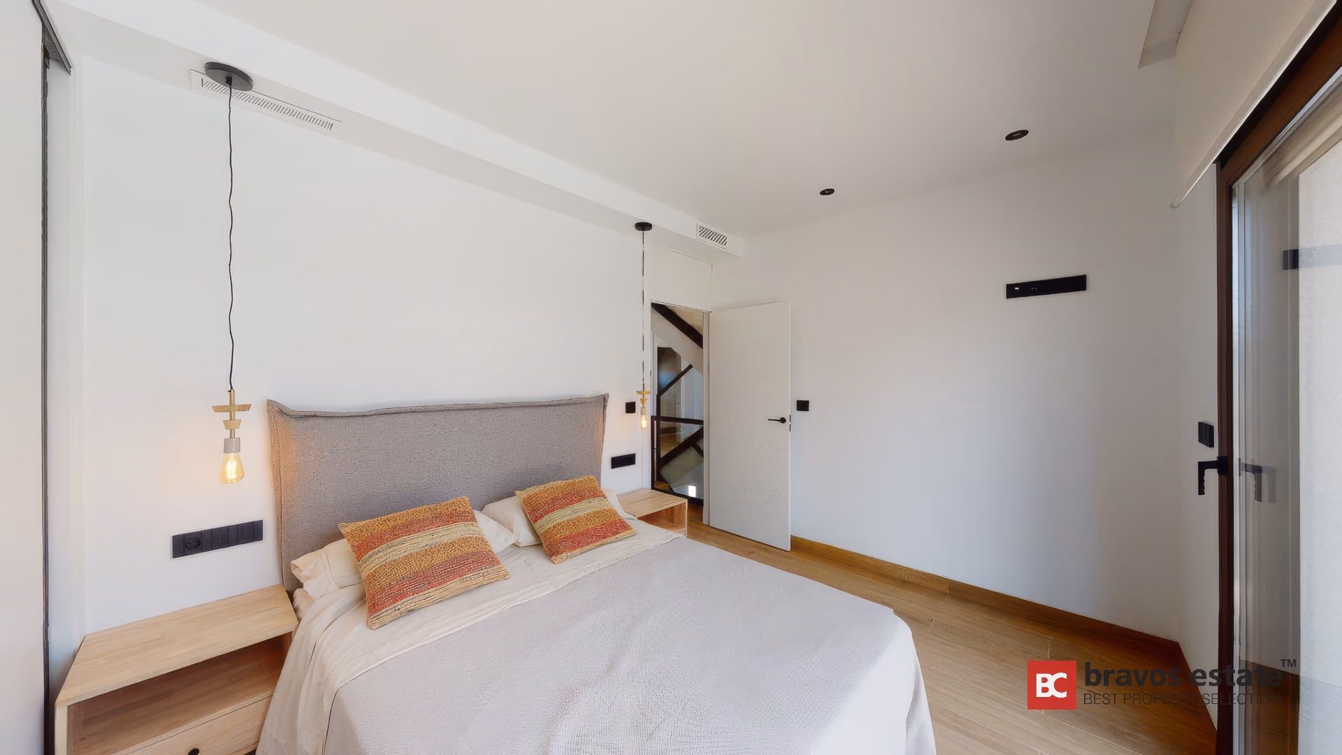 Luxuriöse 5-Schlafzimmer-Villa mit Pool in Finestrat - 18
