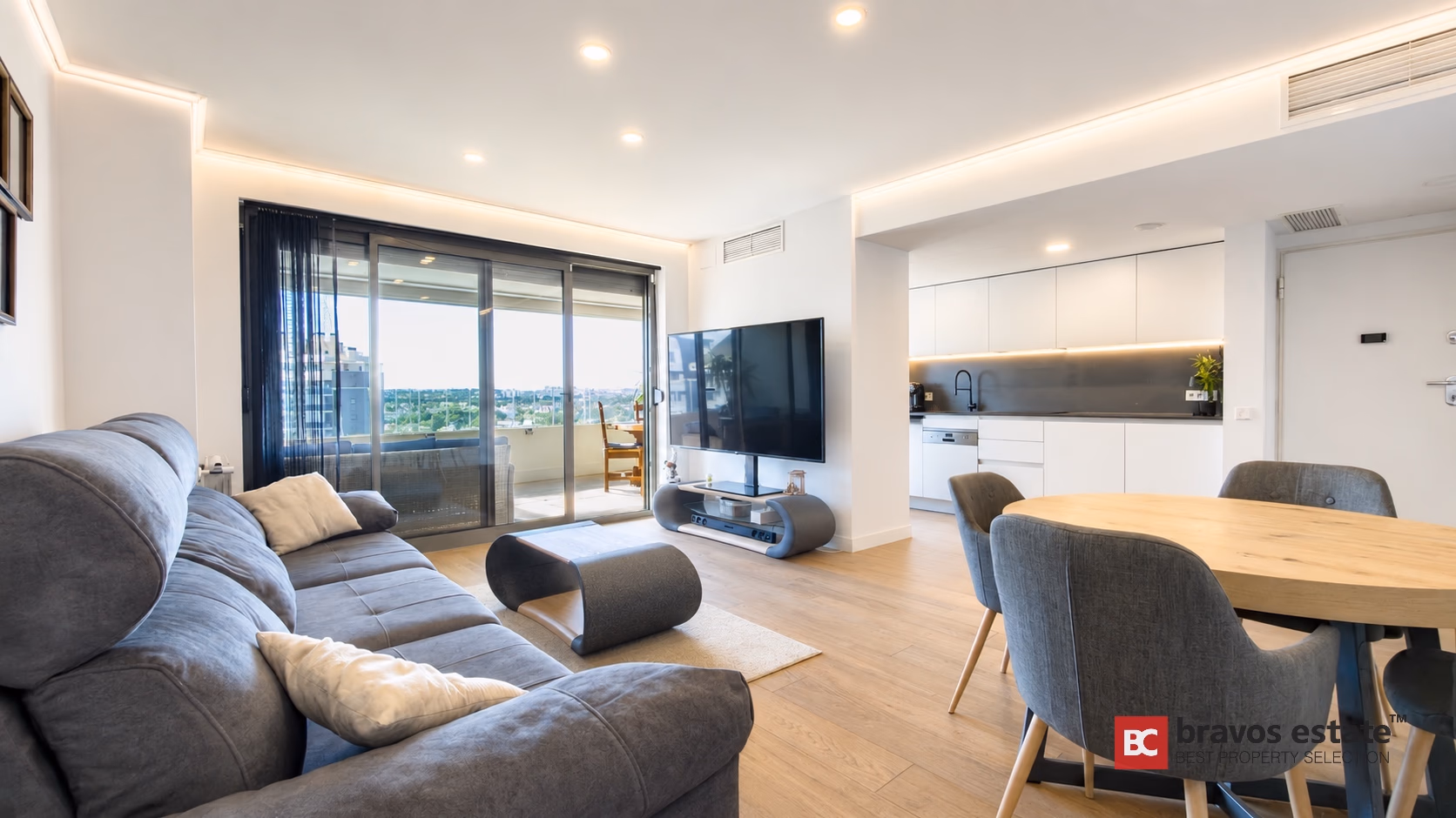Apartament z 3 sypialniami przy plaży w Playa de San Juan - 4