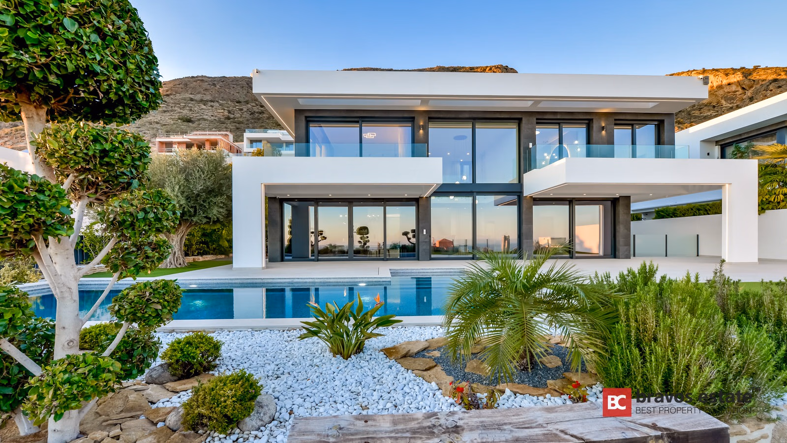 Villa De Lujo de 7 Dormitorios en Finestrat - 4